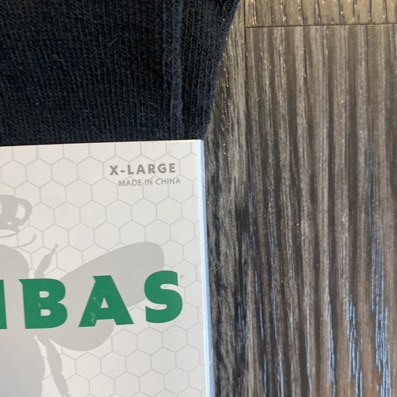 NEW🍍BOMBAS SOCKS🍍SIZE XL🍍O-1 - Picture 2 of 3